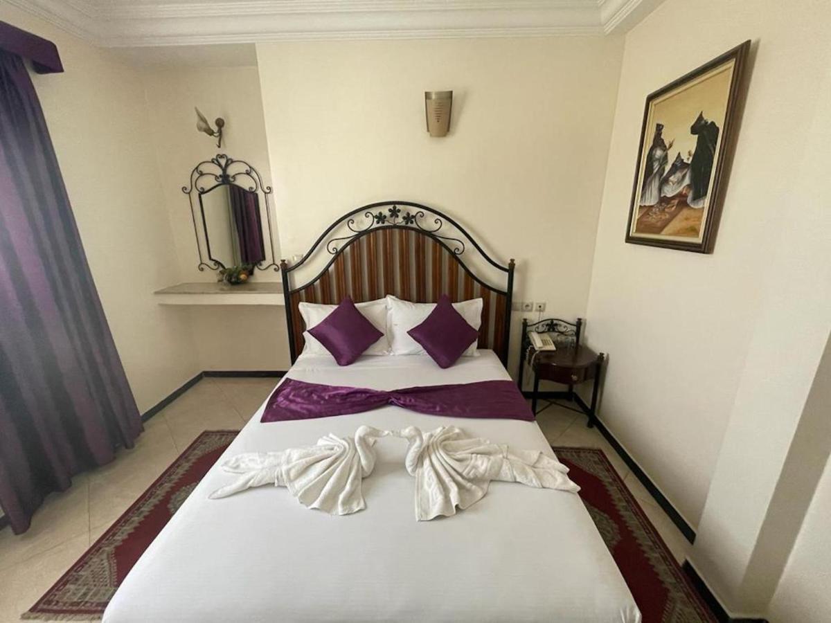 Perla Hotel Fez Esterno foto