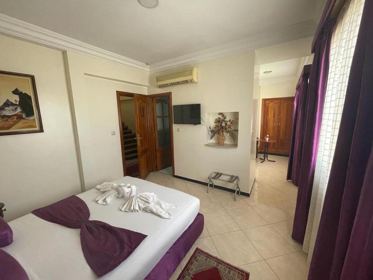 Perla Hotel Fez Esterno foto
