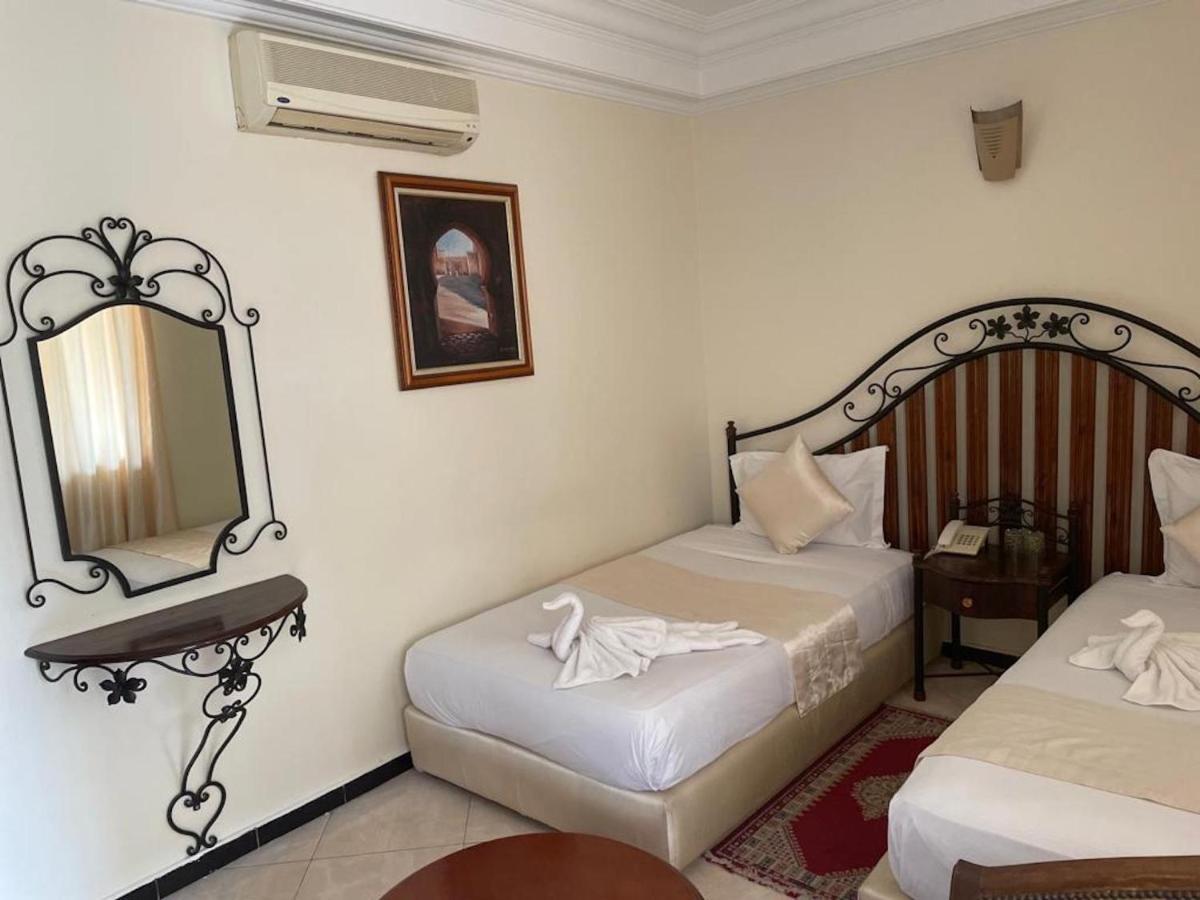Perla Hotel Fez Esterno foto
