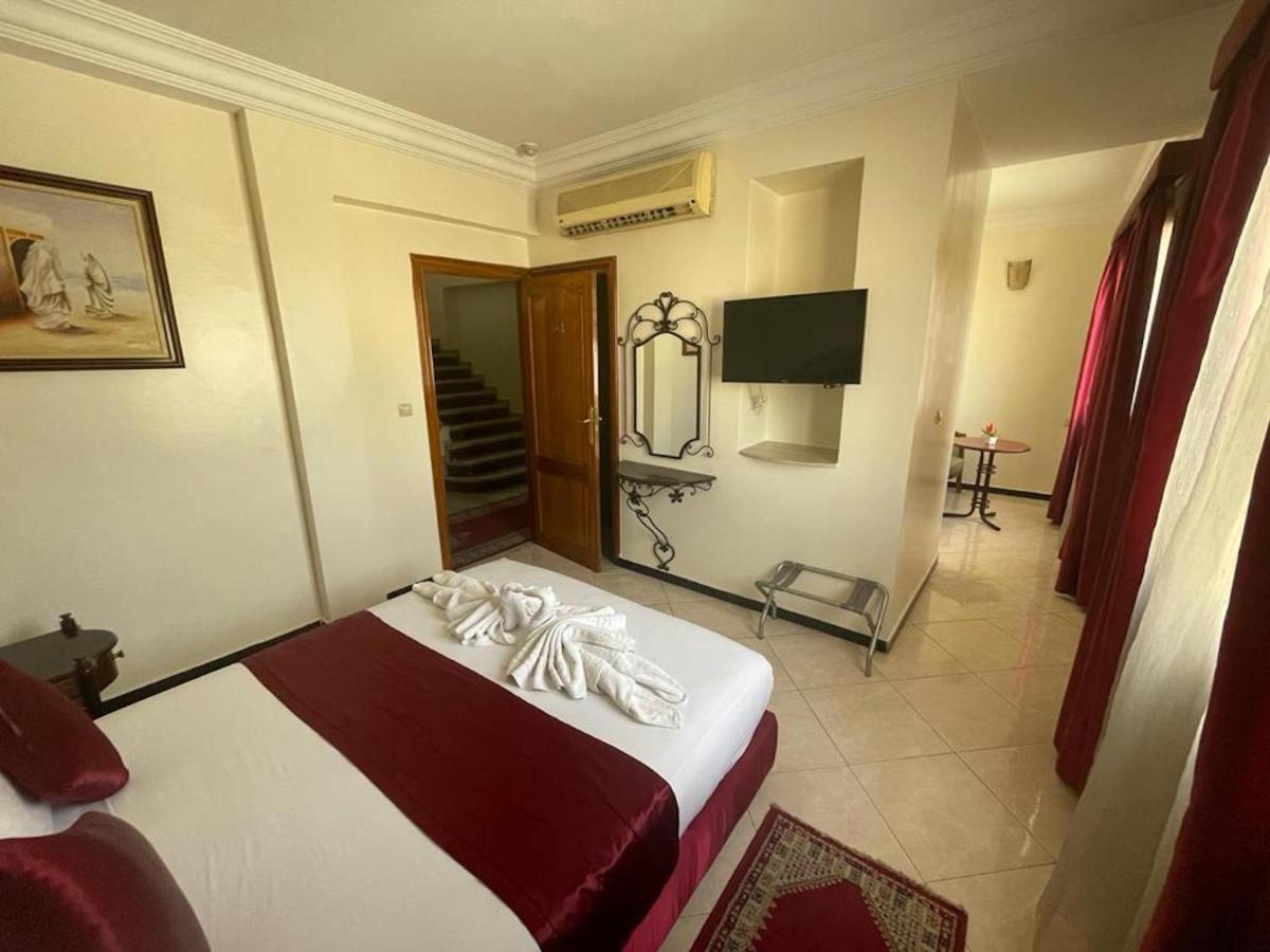 Perla Hotel Fez Esterno foto