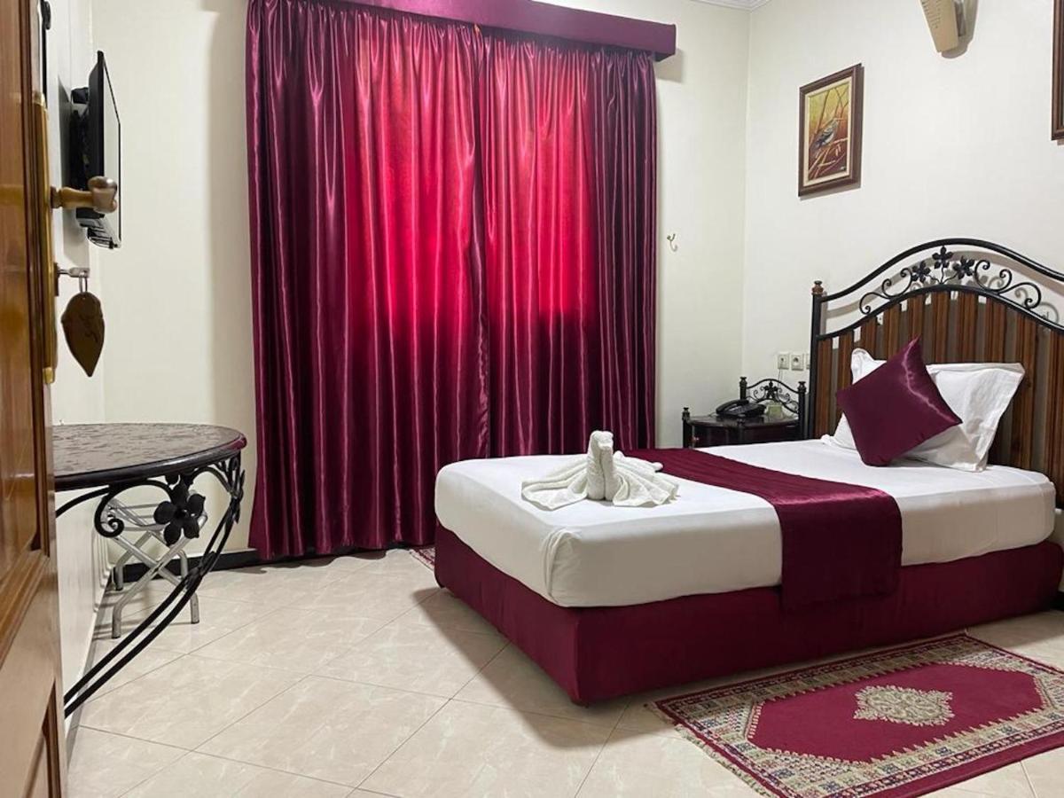 Perla Hotel Fez Esterno foto